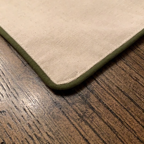 Fall Table Runner🍂Like new! - Picture 7 of 10